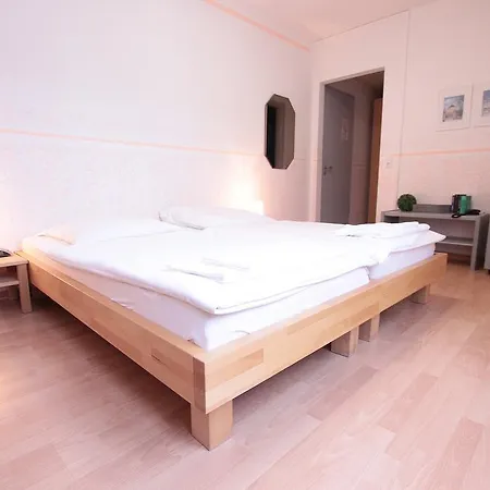 Guest house Ib-gastehaus 2*